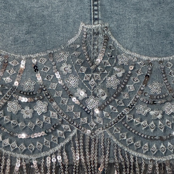Sequin Fringe Hem Denim Mini Skirt Size L MICAS Jeans Concert Party Silver Blue - Picture 8 of 10